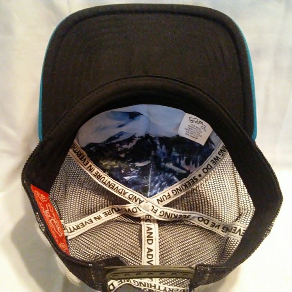 BIG TRUCK Lake Tahoe,CA Adjustable trucker hat - Picture 3 of 8